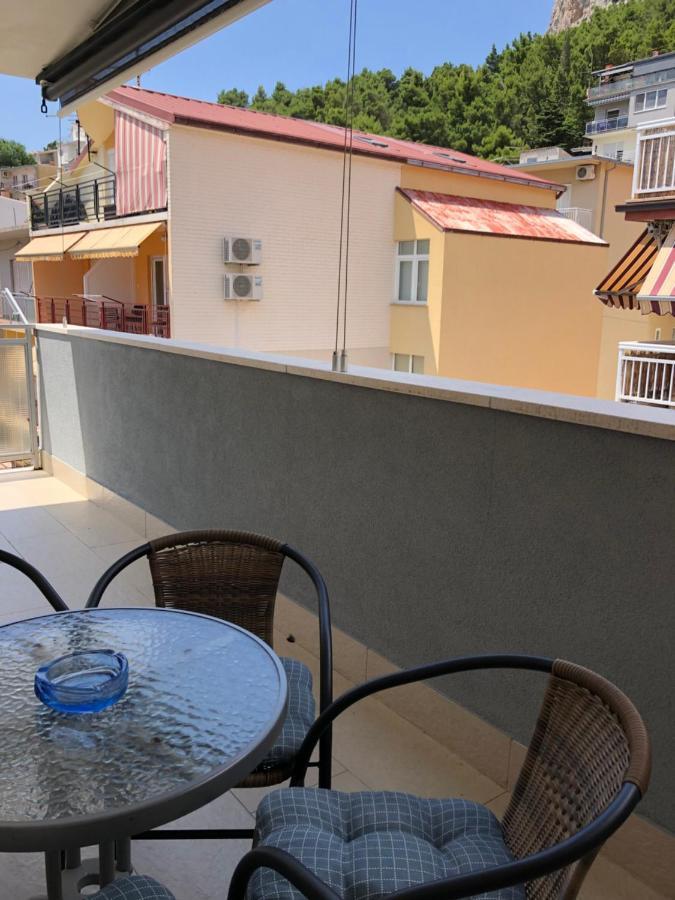 Omis - Private Ensuite Room With Balcony - Hotel Style Luaran gambar